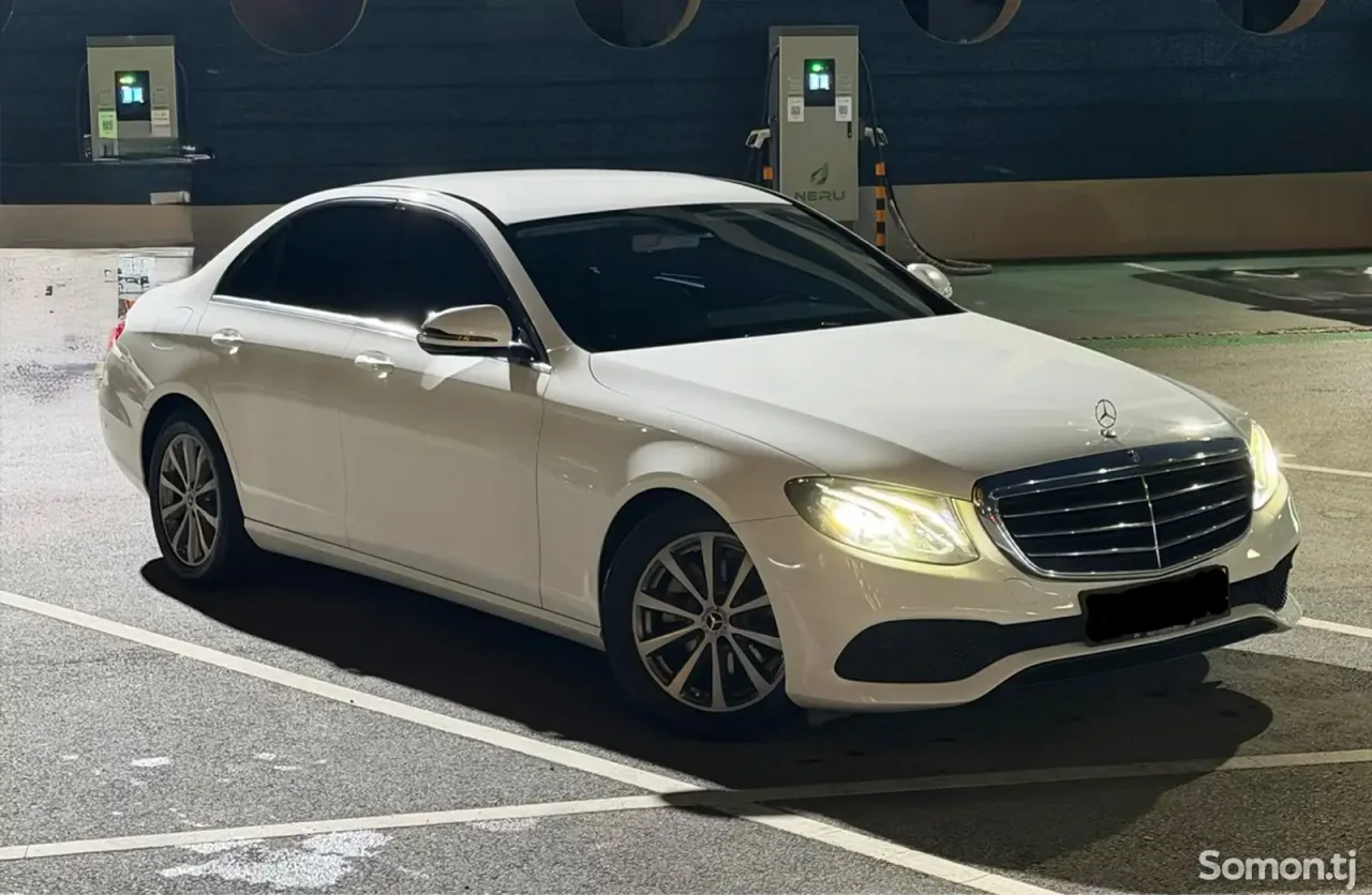Mercedes-Benz E class 2019 · 2.0 AT