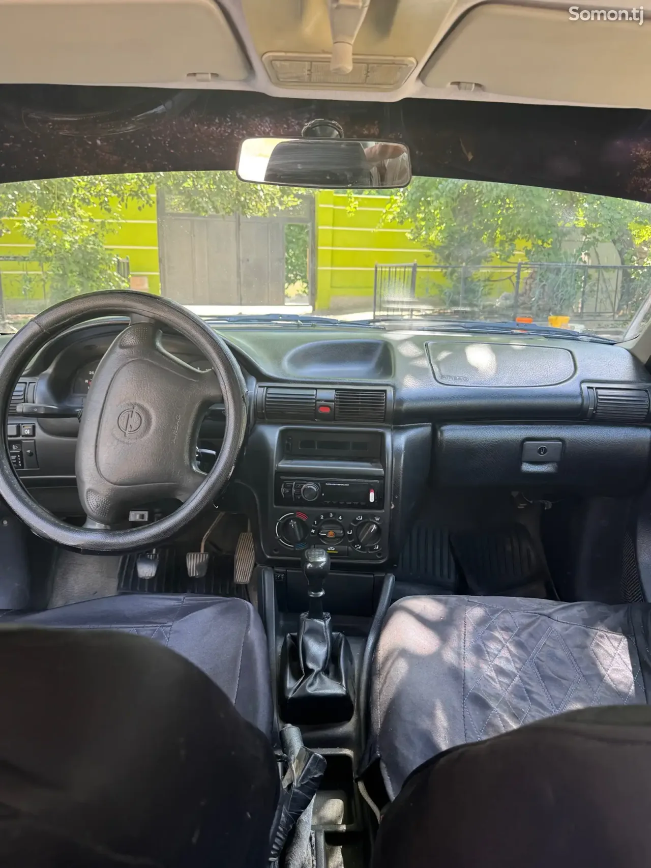 Opel Astra F 1995 · 1.6 MT