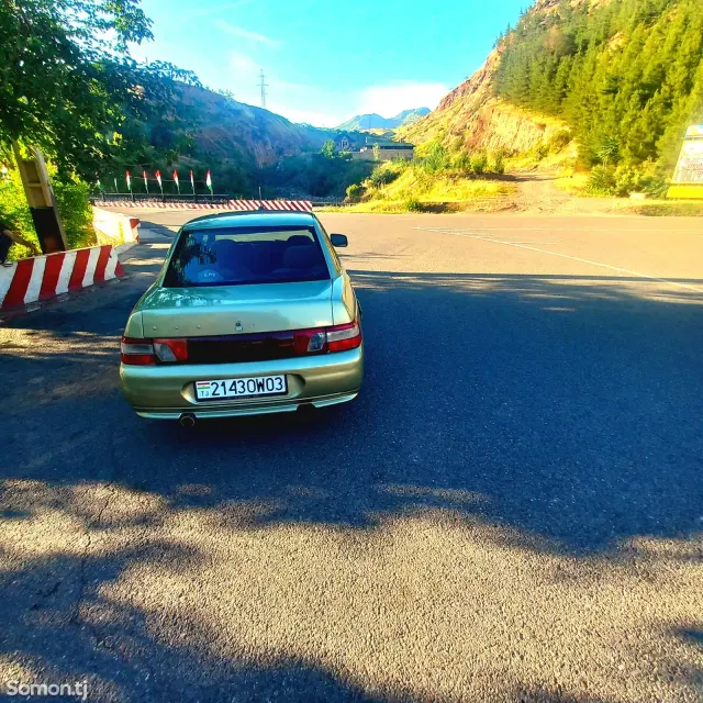 Lada (ВАЗ) 2110 2004 · 1.6 MT