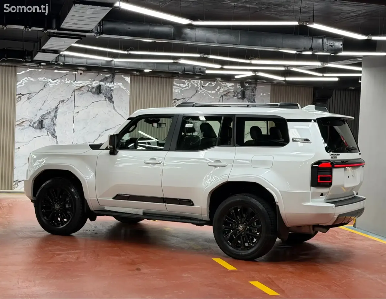 Toyota Land Cruiser Prado 2026 · 2.5 AT