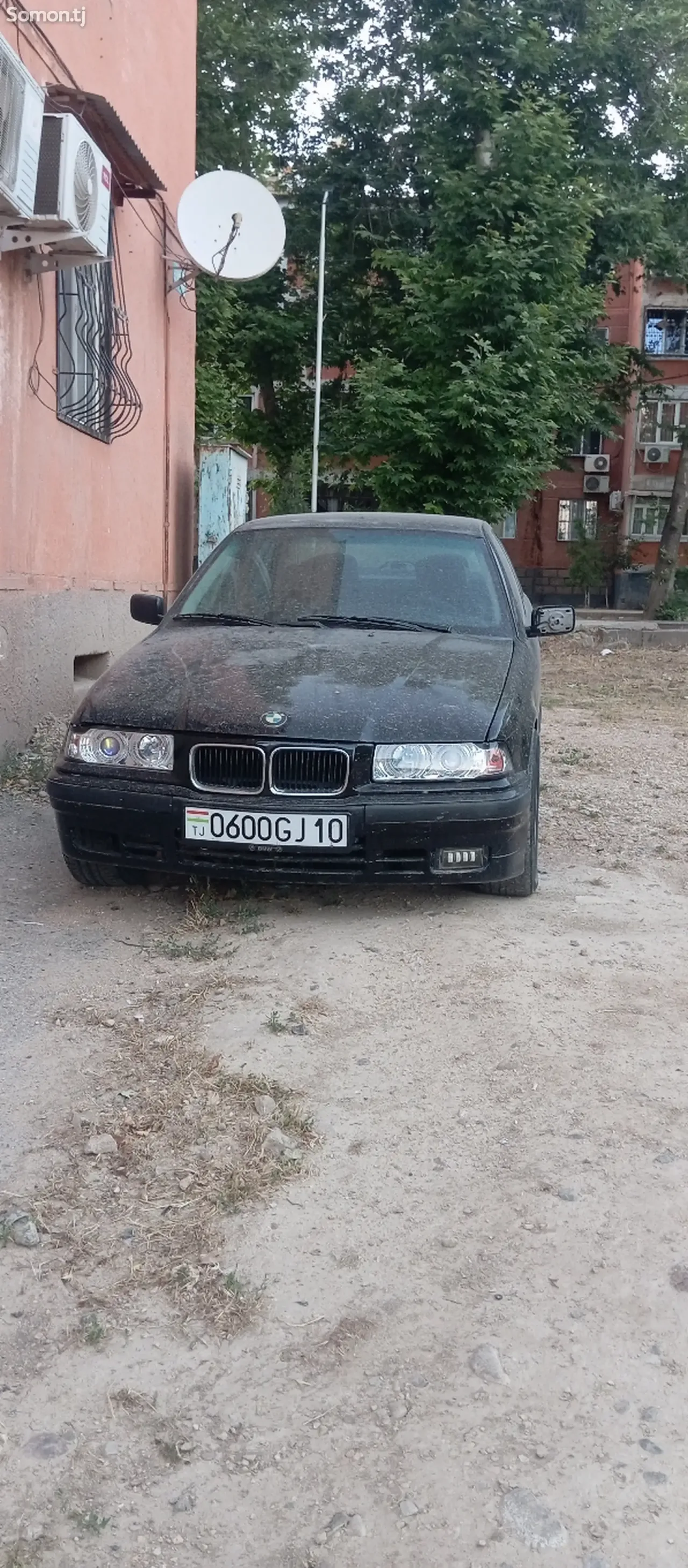 BMW 3 series 1998 · 1.8 MT