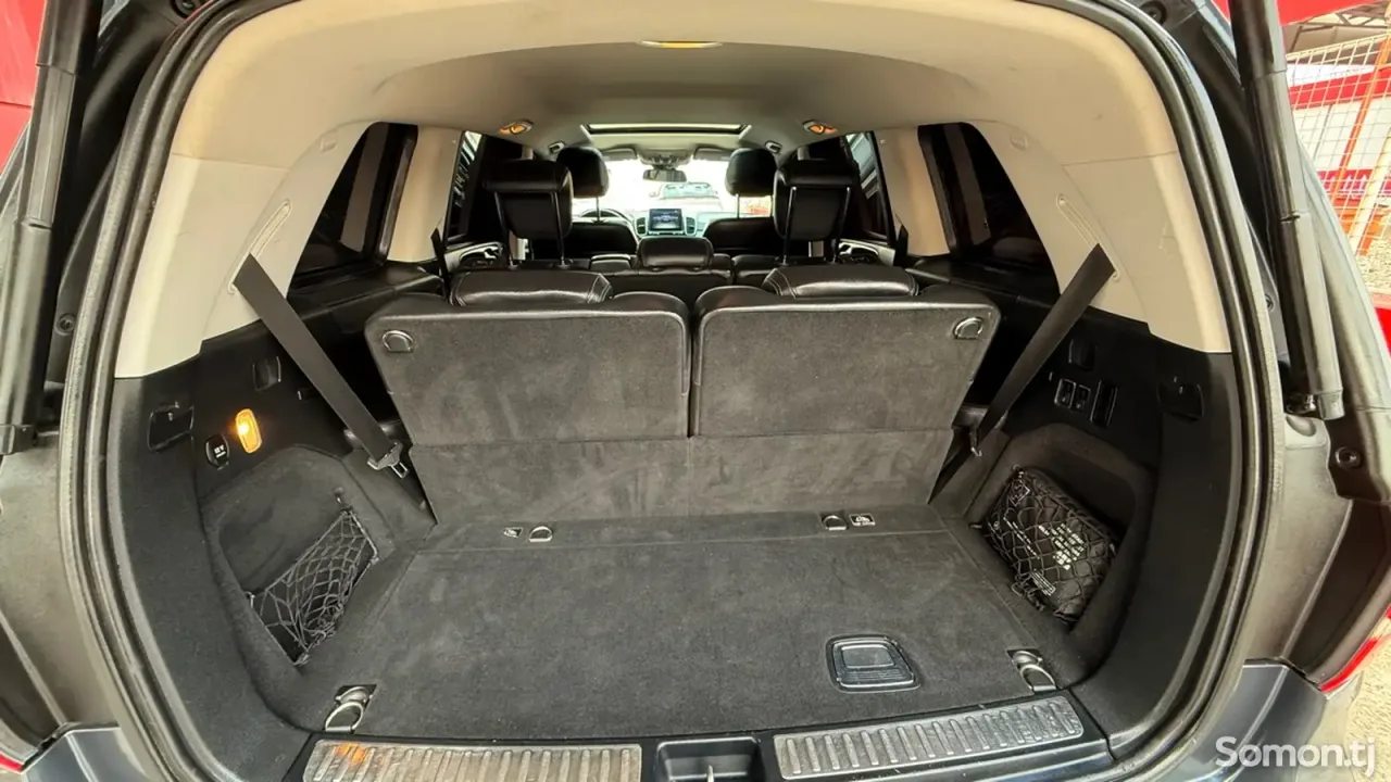 Mercedes-Benz GLS 2017 · 4.5 AT