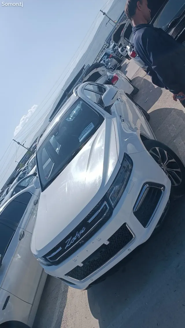 Zotye T600 2016 · 0.8 AT