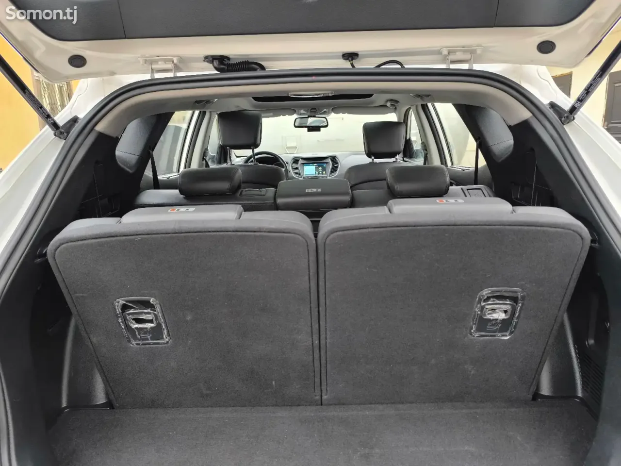 Hyundai Santa Fe 2016 · 2.0 AT