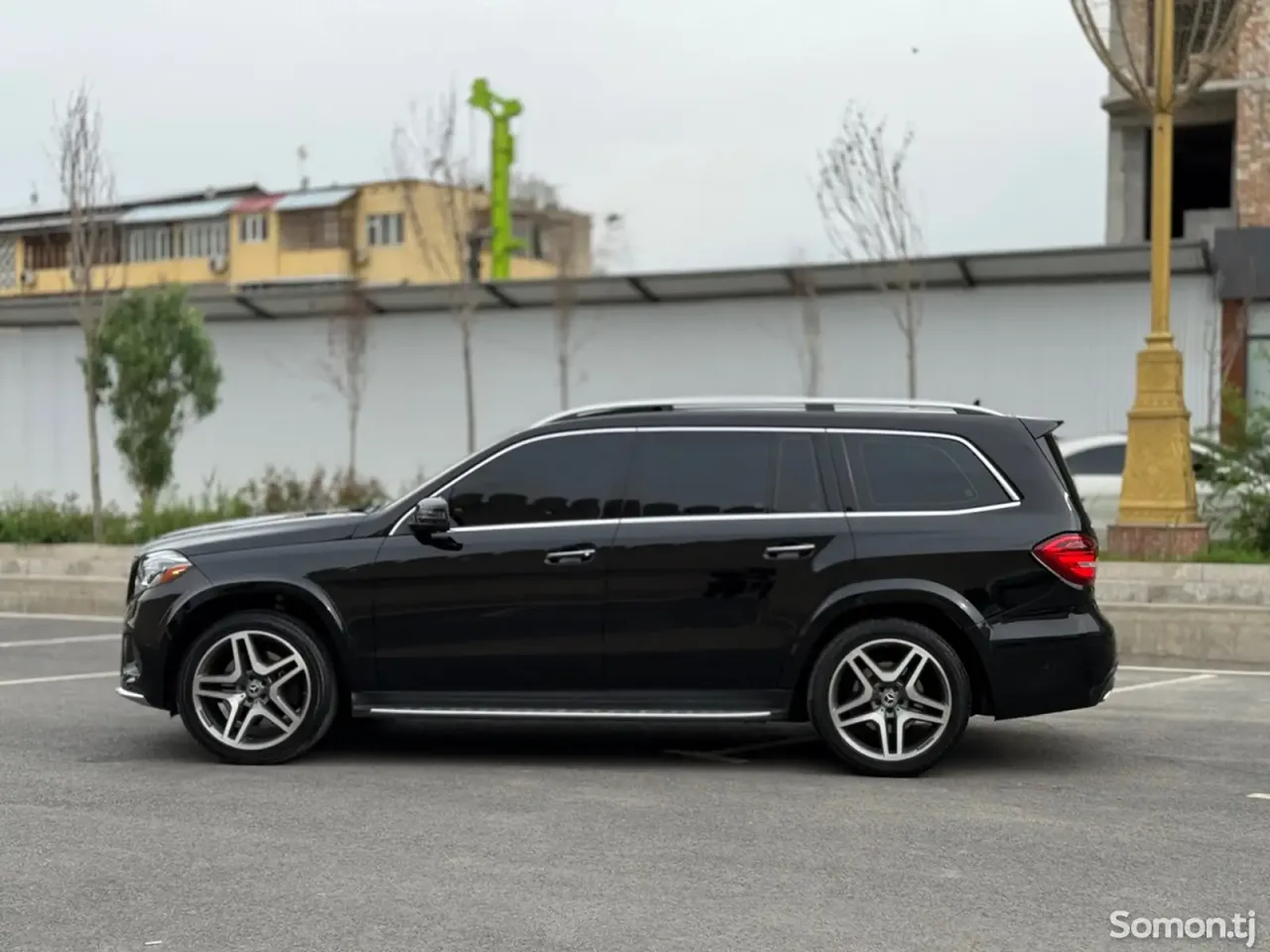 Mercedes-Benz GLS 2017 · 3.5 AT