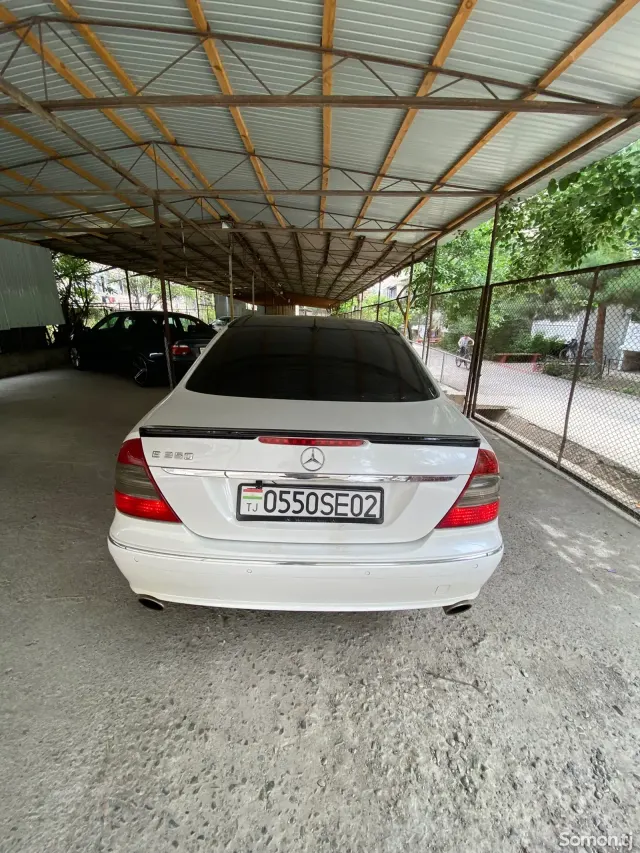 Mercedes-Benz E class 2009 · 3.5 AT