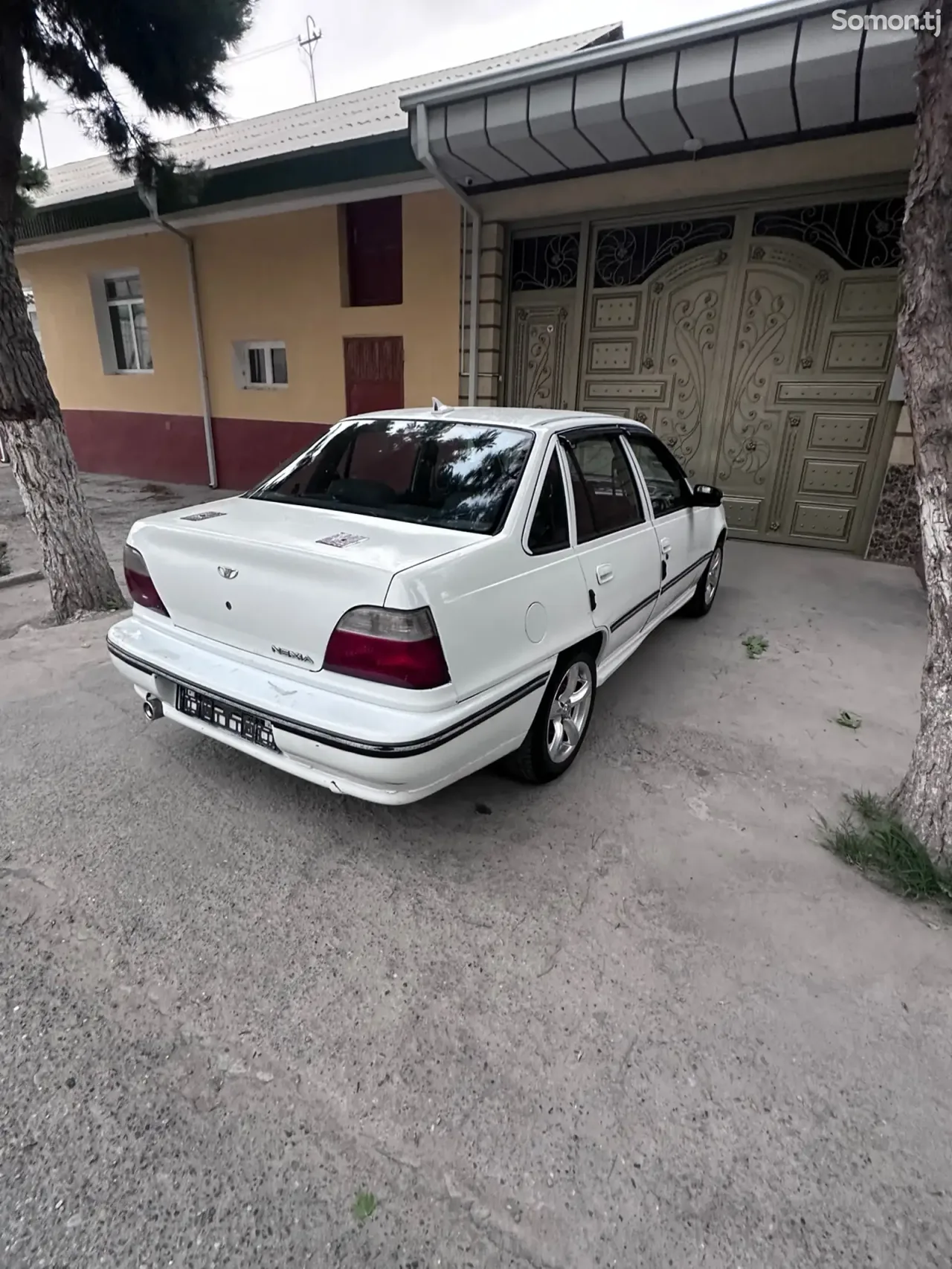 Daewoo Nexia 1994 · 1.5 MT