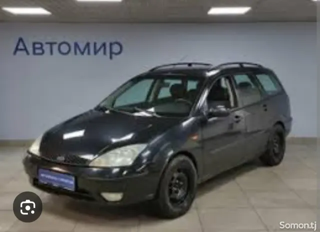 Ford Focus 2002 · 1.6 MT
