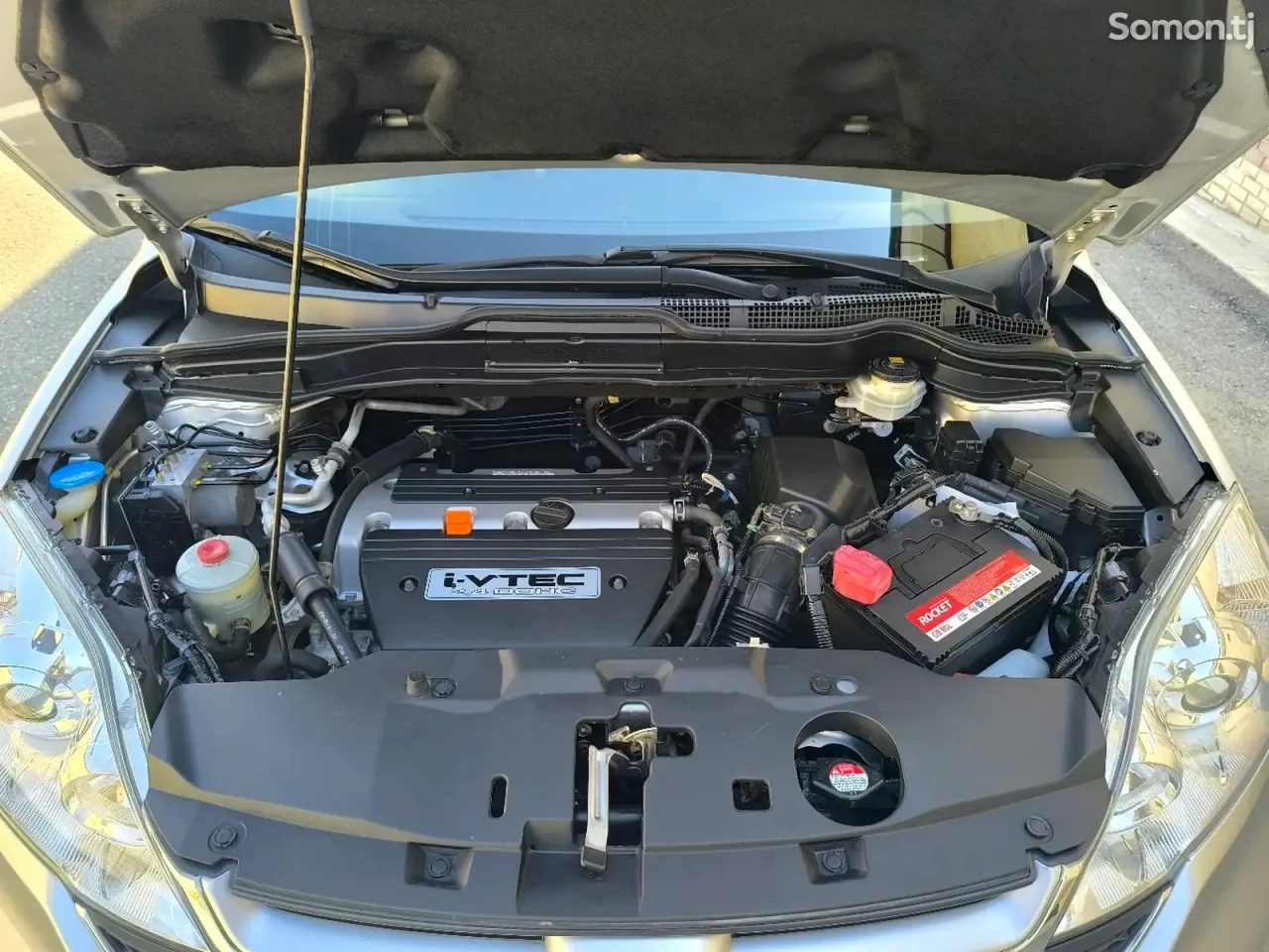 Honda CR-V 2011 · 2.4 AT