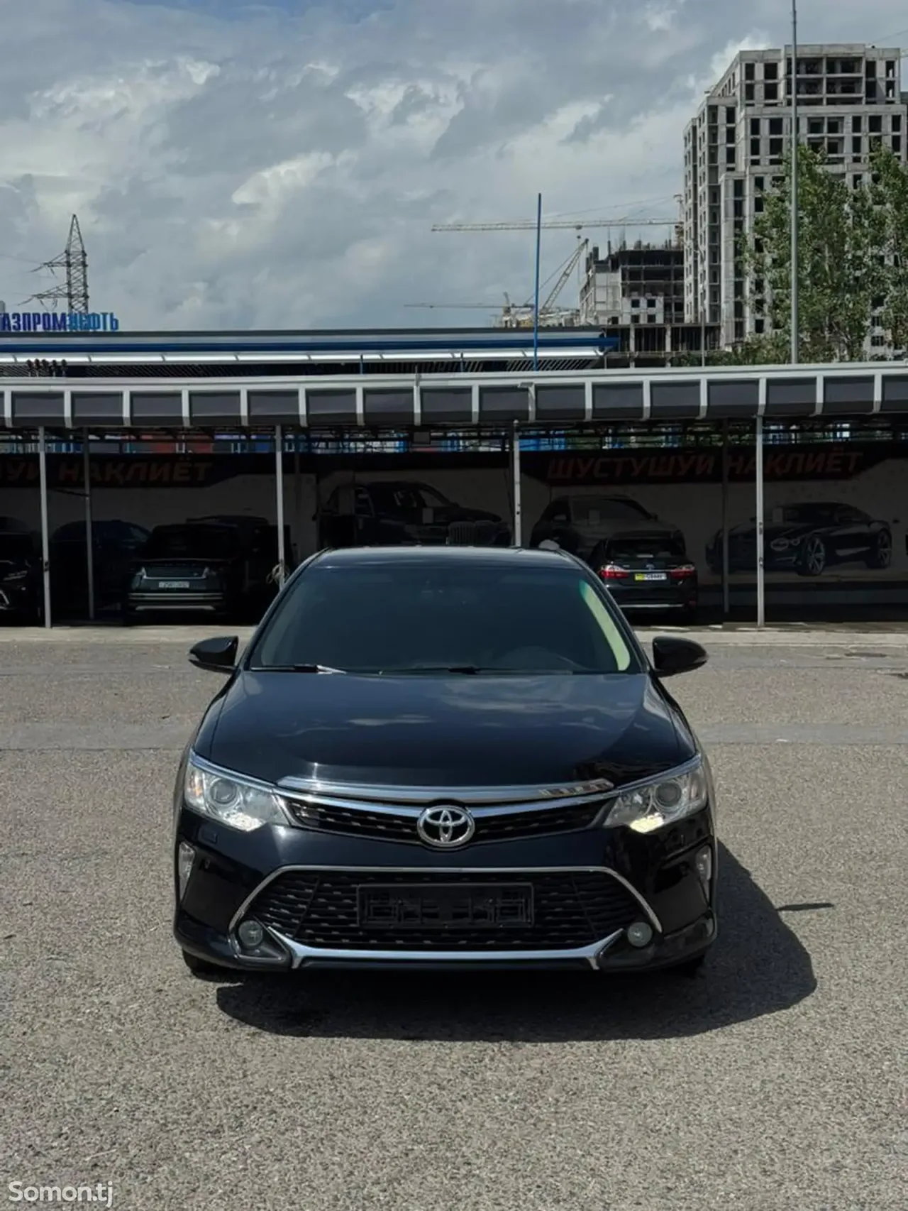 Toyota Camry 2016 · 2.5 AT