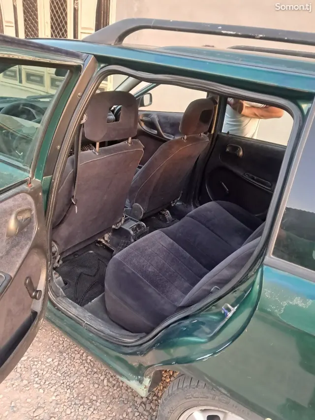 Opel Astra F 1996 · 1.6 MT
