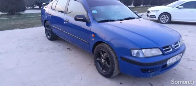 Nissan Primera 1998 · 1.6 MT