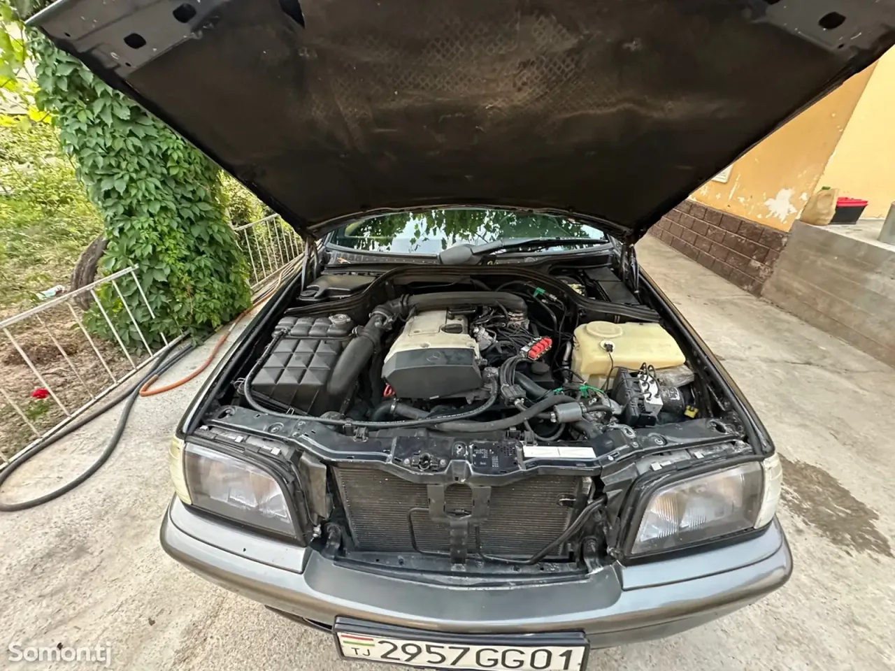 Mercedes-Benz C class 1999 · 1.8 MT