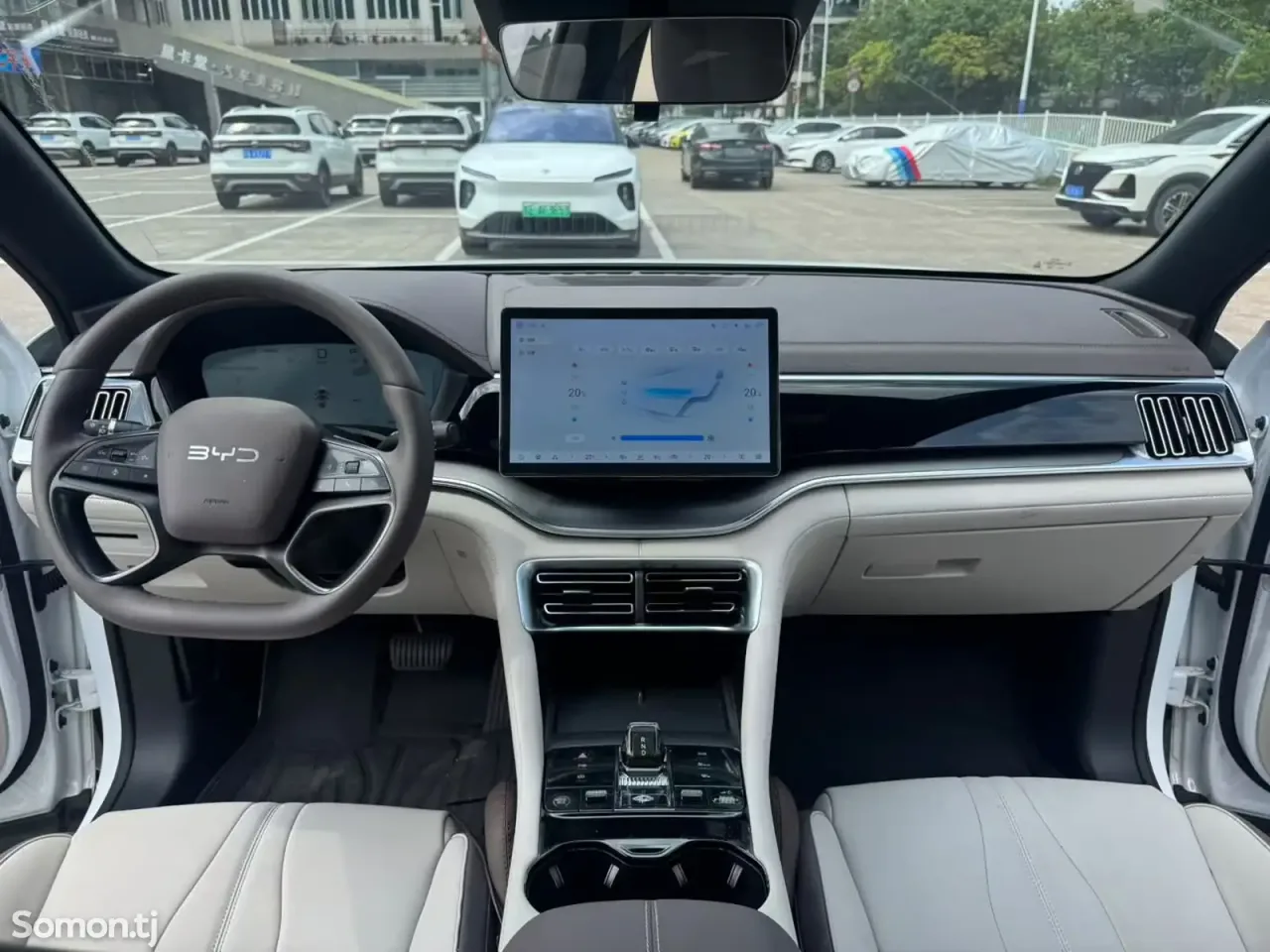 BYD Song Plus 2025 · AT