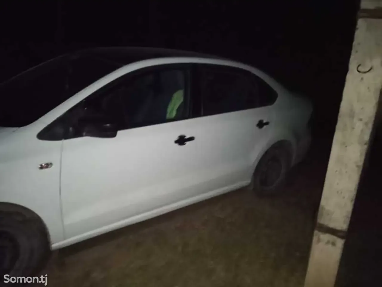 Volkswagen Polo 2019 · 1.6 AT