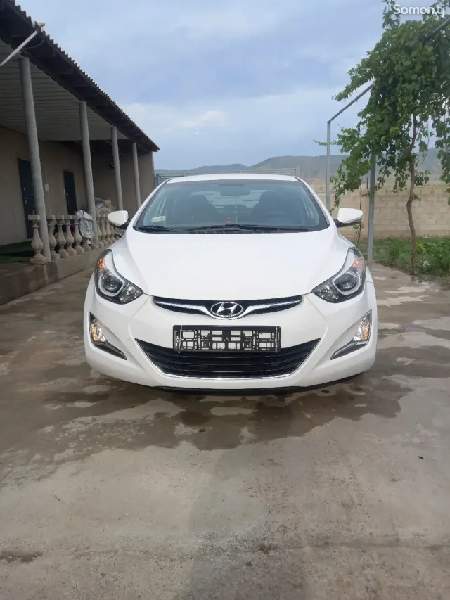 Hyundai Avante 2014 · 1.6 AT