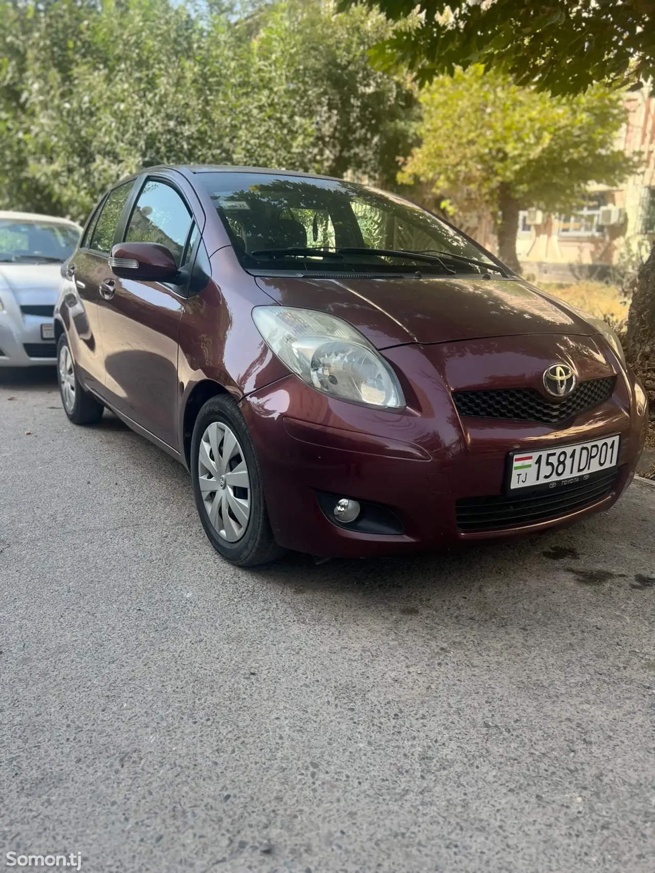 Toyota Vitz 2010 · 1.1 AT