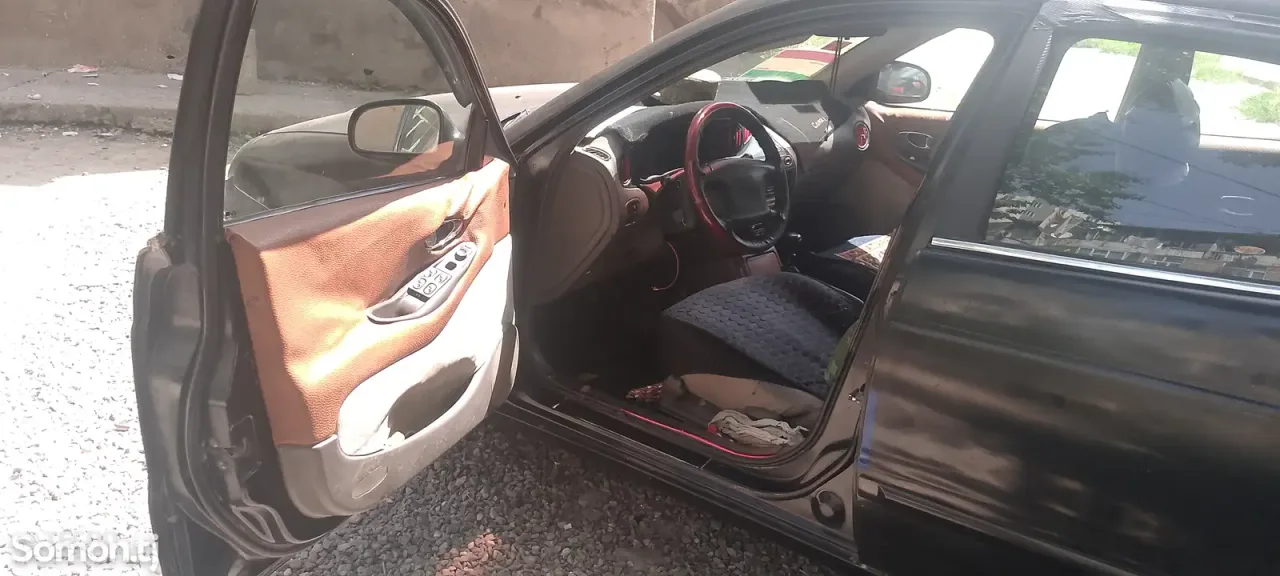 Daewoo Leganza 1998 · 1.8 MT