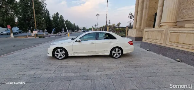 Mercedes-Benz E class 2010 · 3.5 AT