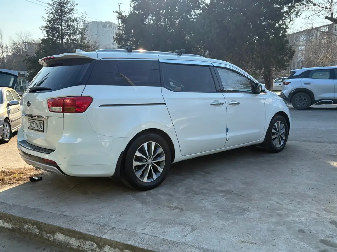 Kia Carnival 2016 · 2.2 AT