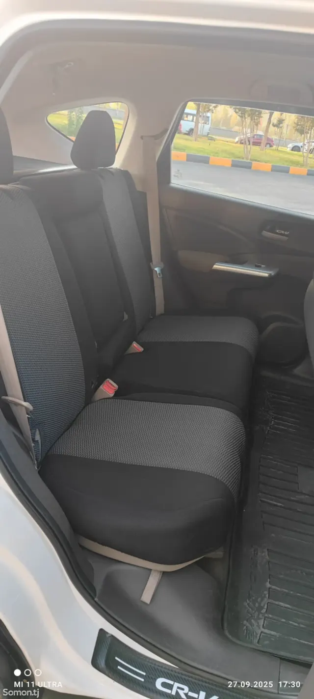 Honda CR-V 2012 · 2.4 AT