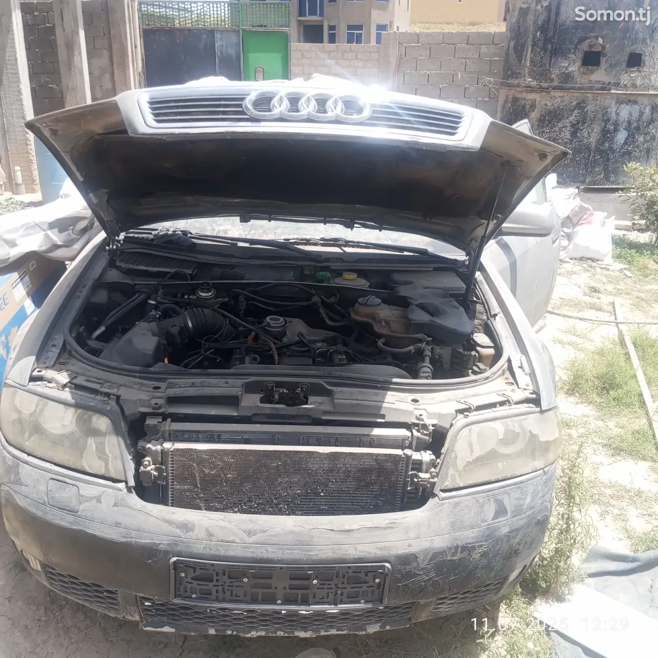 Audi A6 2000 · 2.6 AT