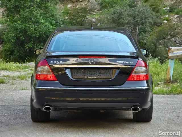 Mercedes-Benz E class 2007 · 3.5 AT