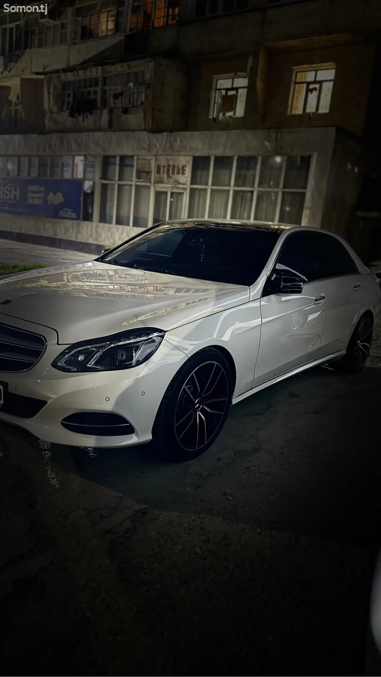 Mercedes-Benz E class 2015 · 3.0 AT