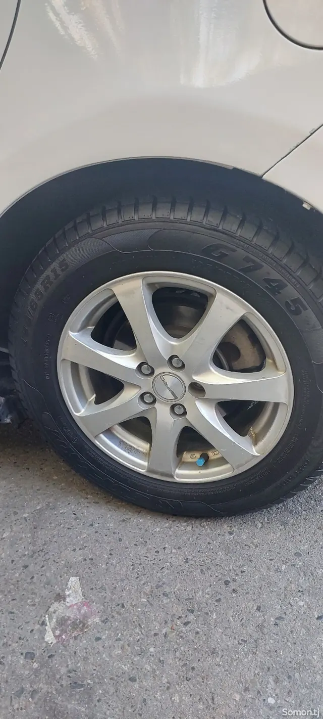 Toyota Prius 2010 · 1.8 AMT