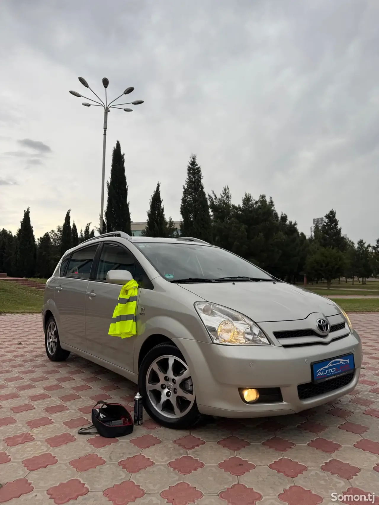 Toyota Corolla Verso 2006 · 1.8 MT