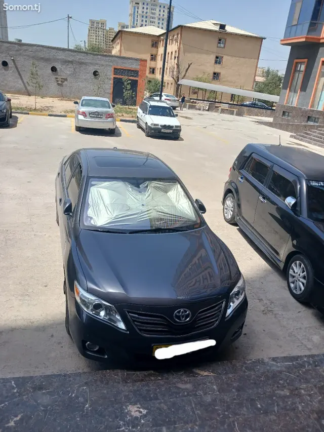 Toyota Camry 2011 · 2.5 AT