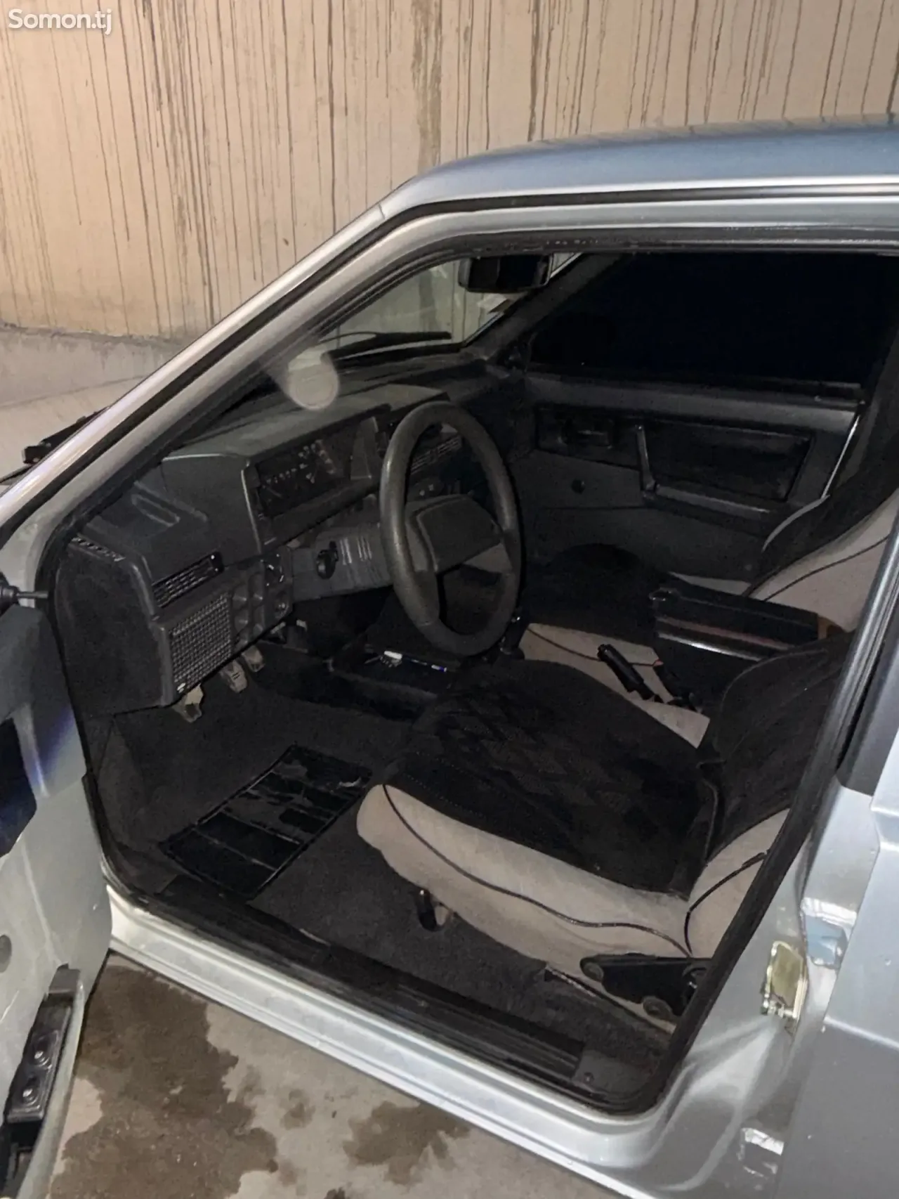 Lada (ВАЗ) 21099 2004 · 1.7 MT