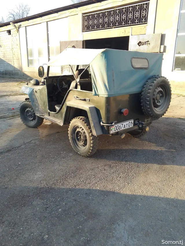 ГАЗ 67Б 1950 · 2.1 MT