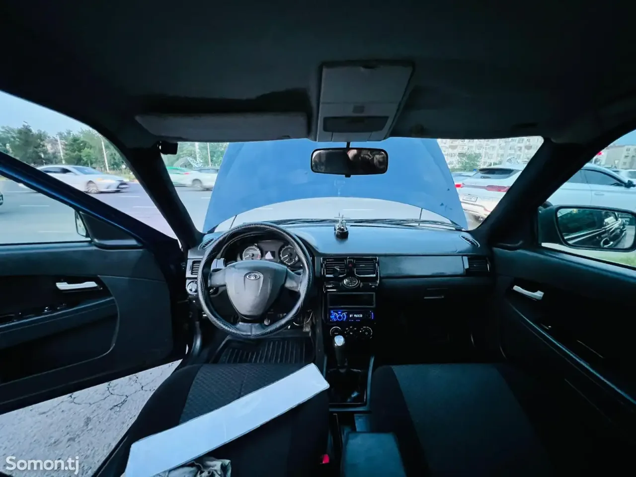 Lada (ВАЗ) Priora 2013 · 1.6 MT