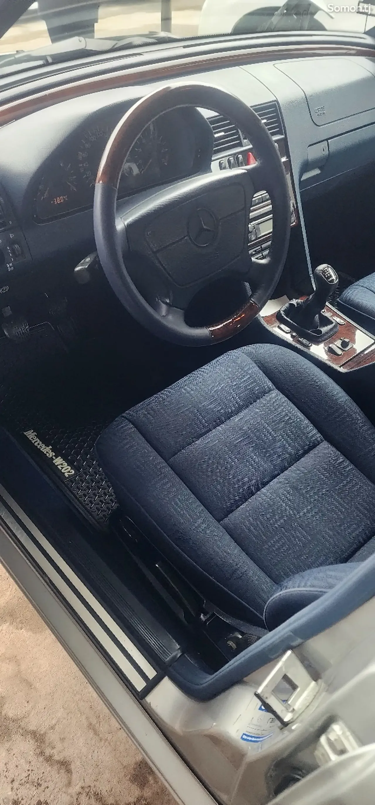 Mercedes-Benz C class 1998 · 2.0 MT