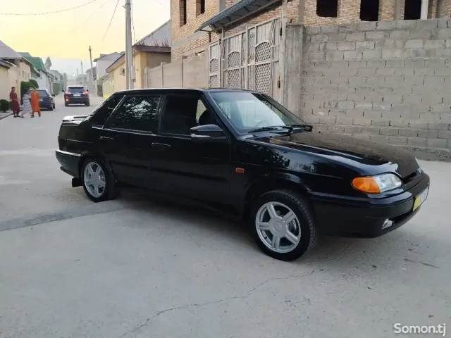 Lada (ВАЗ) 2115 2012 · 1.7 MT