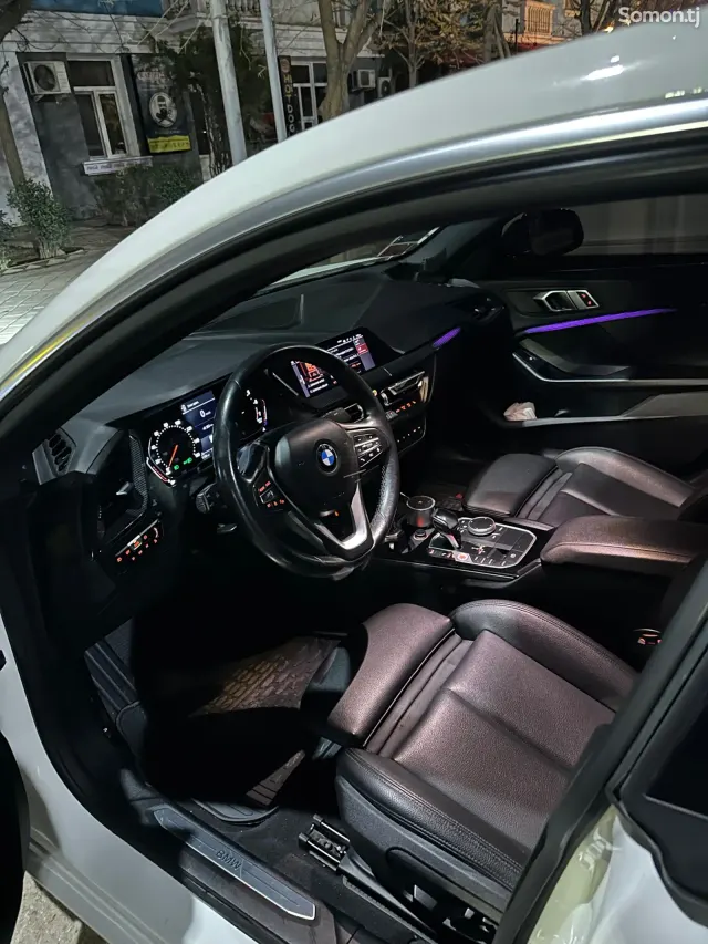 BMW 2 series 2021 · 2.0 CVT