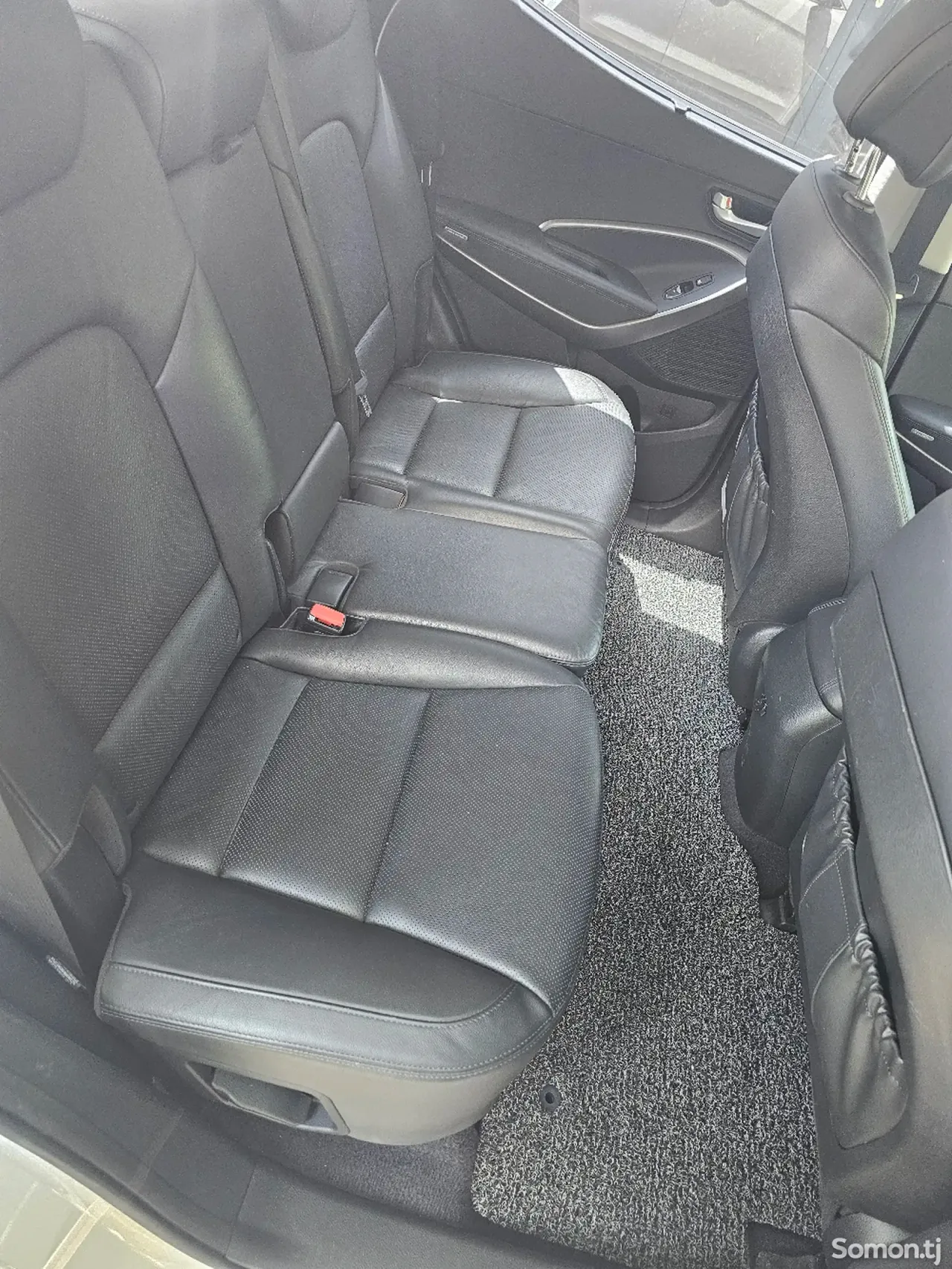 Hyundai Santa Fe 2015 · 2.0 AT