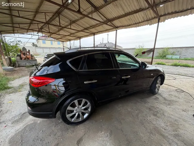 Infiniti EX series 2013 · 2.5 AT