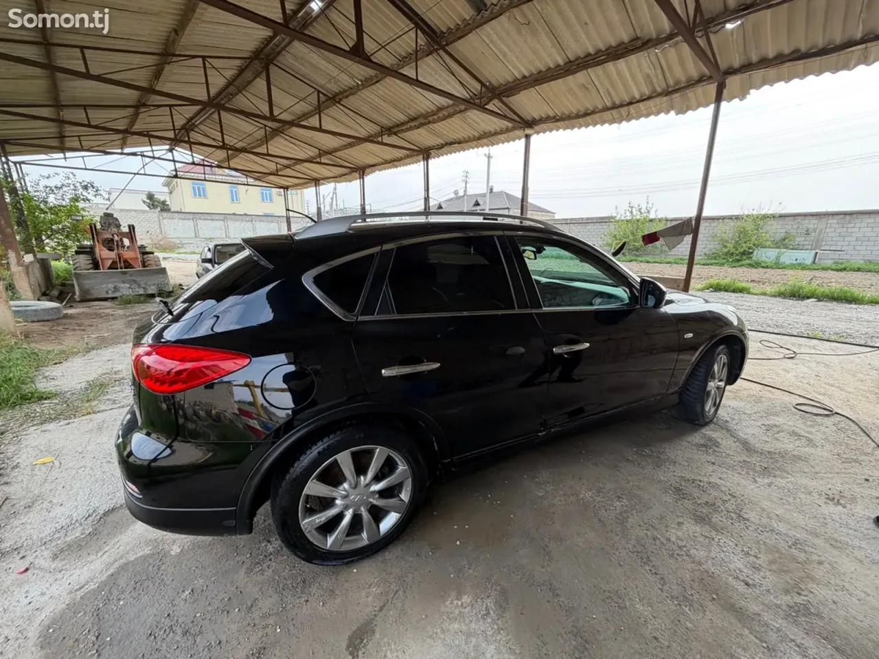 Infiniti EX series 2013 · 2.5 AT