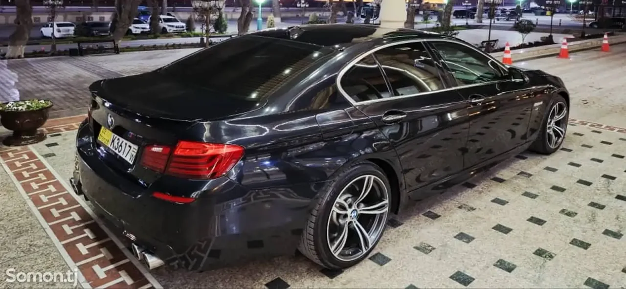 BMW 5 series 2015 · 2.0 AT