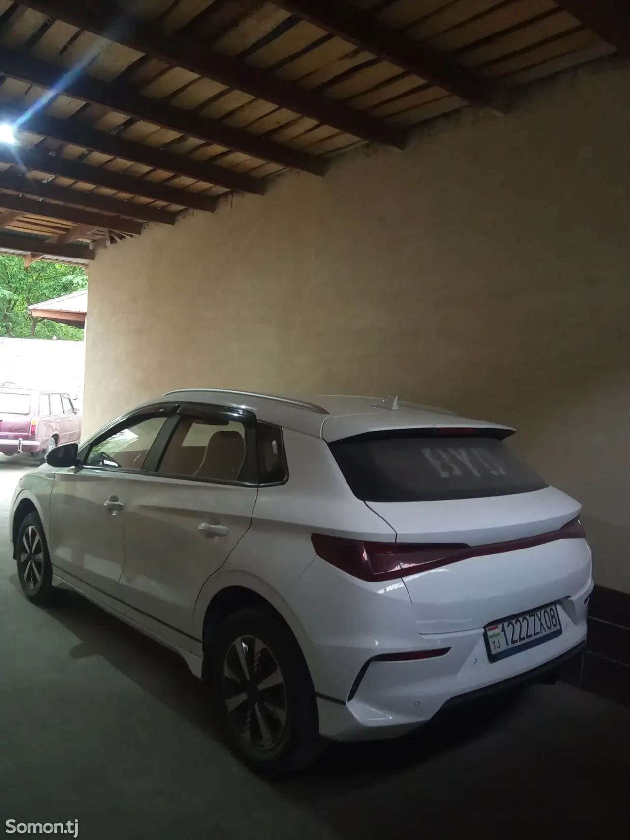 BYD E2 2024 · AT