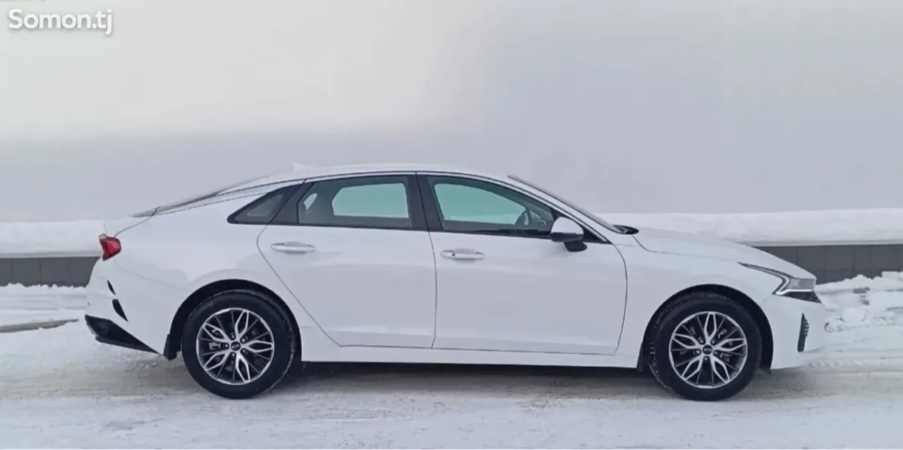 Kia K5 2020 · 2.0 AT