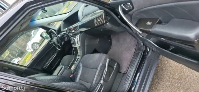 Honda CR-V 2013 · 2.4 AT