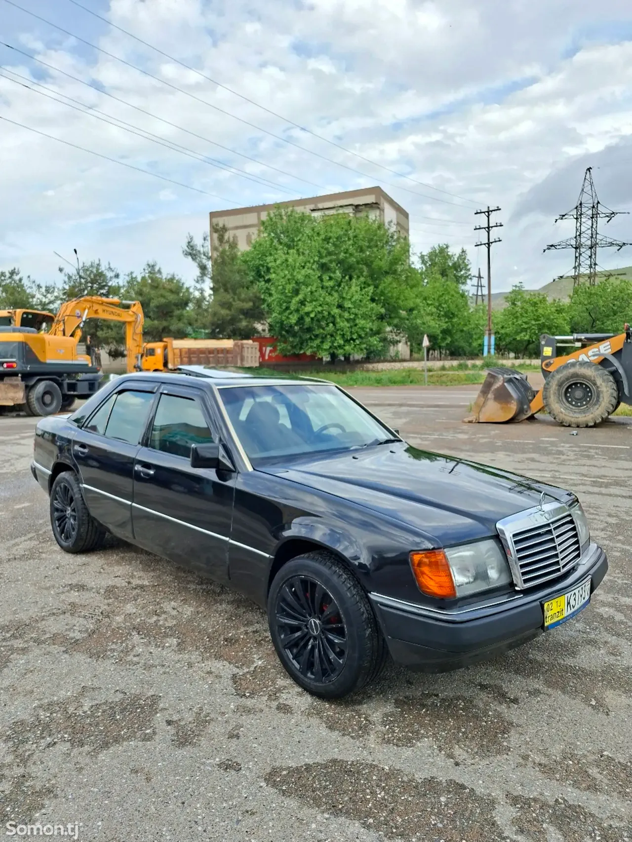 Mercedes-Benz W124 1991 · 2.5 MT