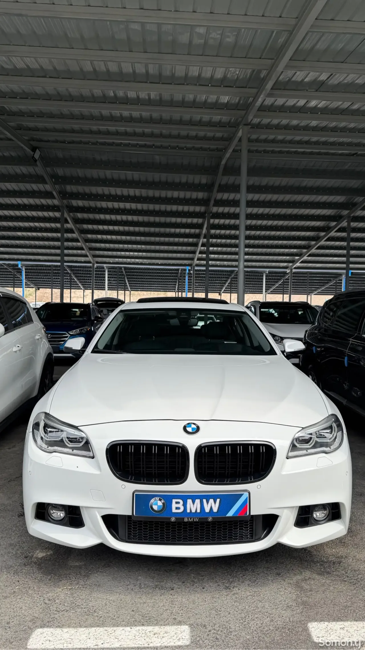 BMW 5 series 2015 · 2.0 AT