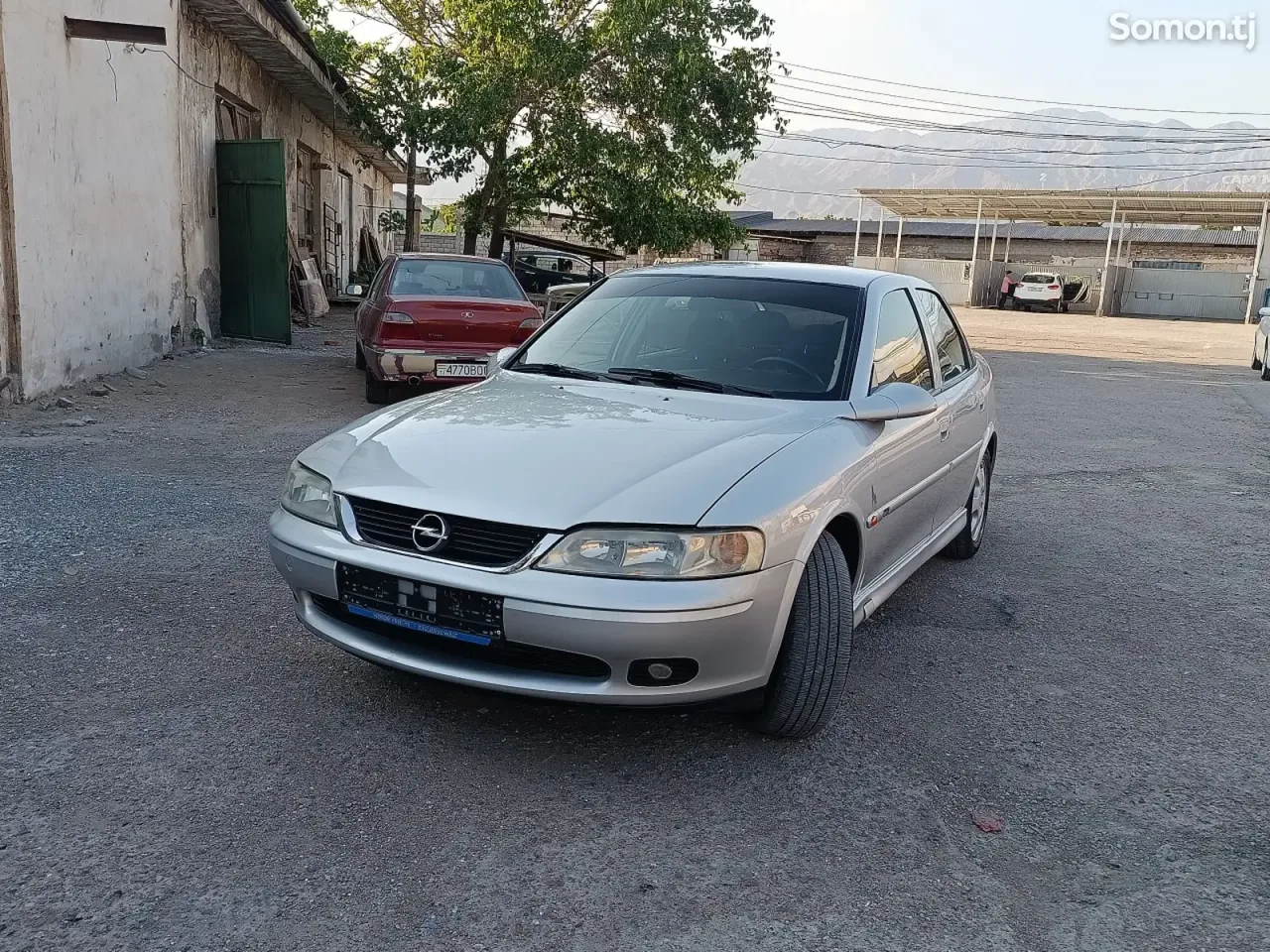 Opel Vectra B 1999 · 1.6 MT