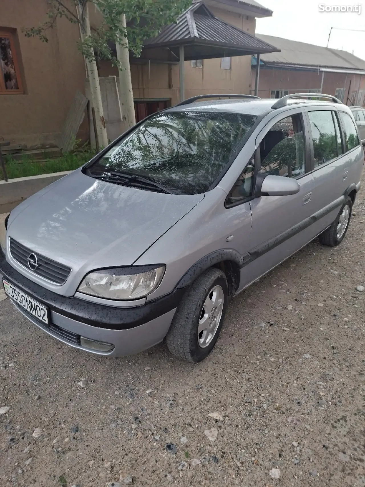 Opel Zafira 2002 · 1.8 MT
