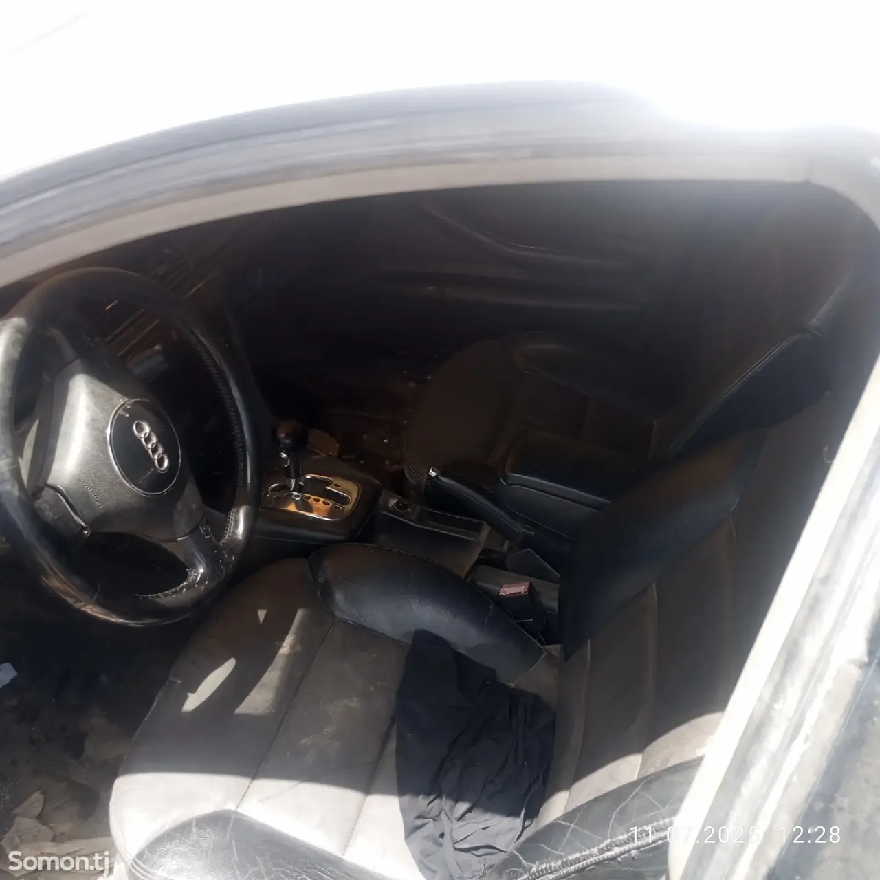Audi A6 2000 · 2.6 AT