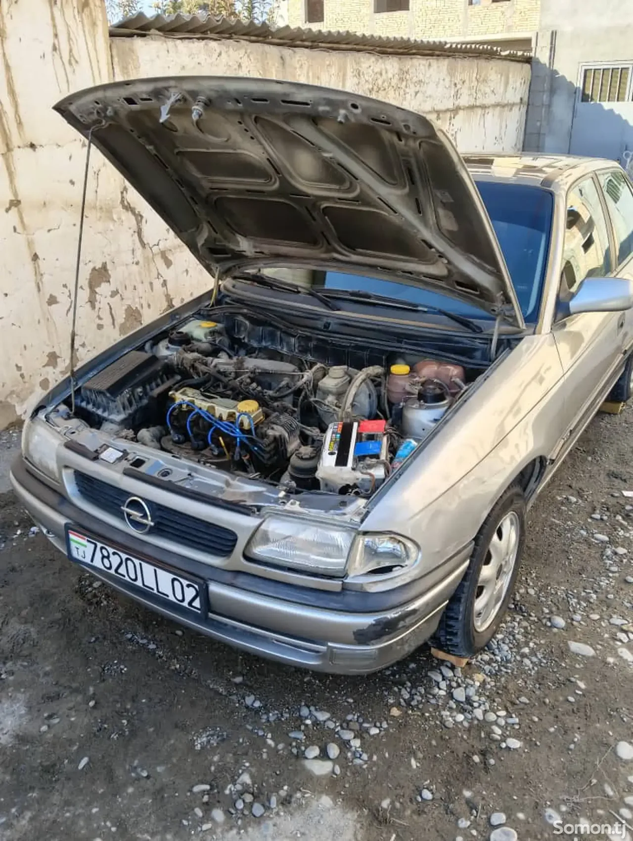 Opel Astra F 1996 · 1.6 AT